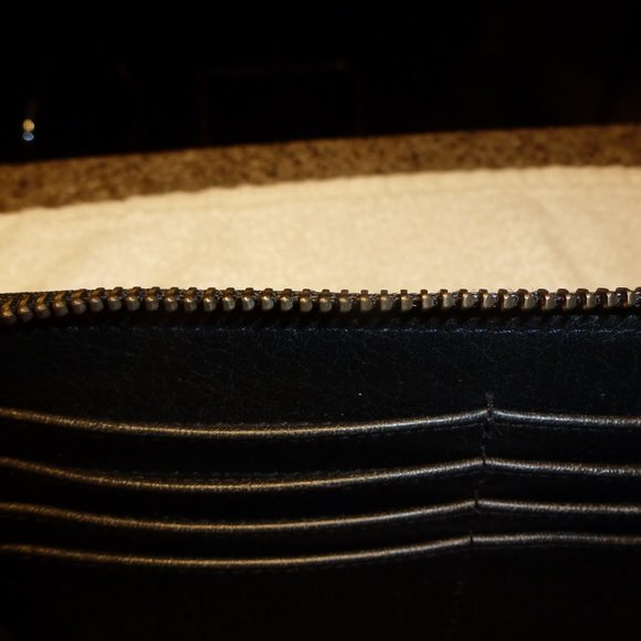 Mat & Nat Elm Vegan Continental Wallet - Picture 4 of 5